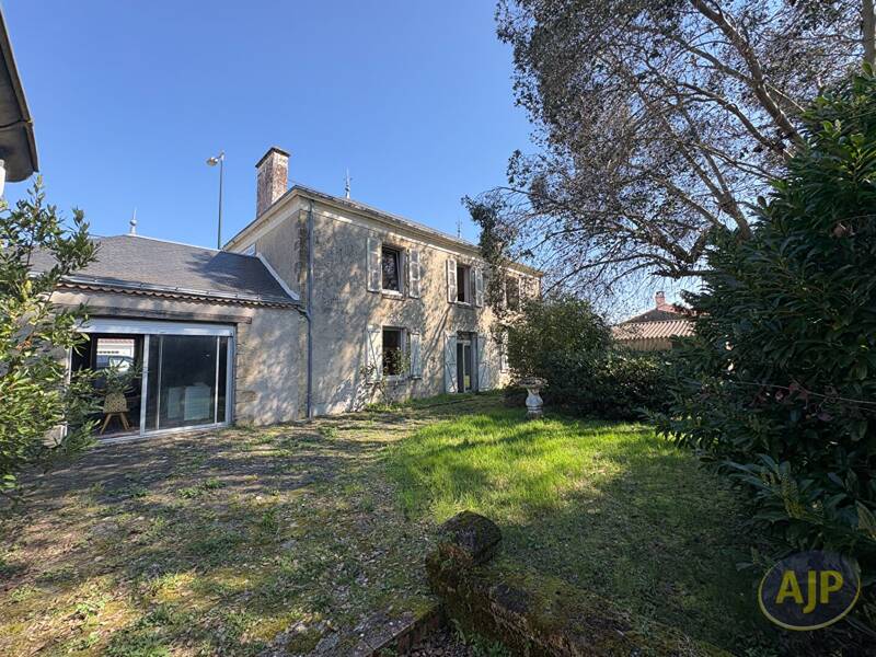 Maison à vendre, 282m², CHALLANS
