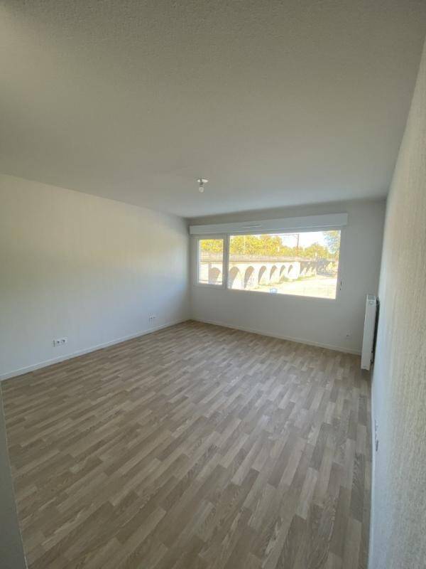 Maison à louer, 25m², LORMONT