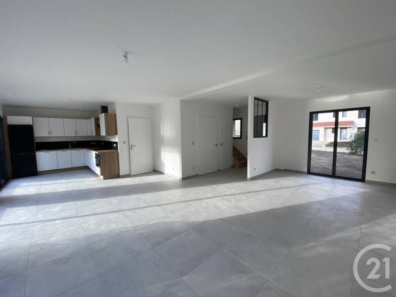 Maison à louer, 125m², ANGERVILLIERS