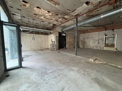 Local commercial à louer 1 800 € 106 m² de surface de vente Grenoble 38000