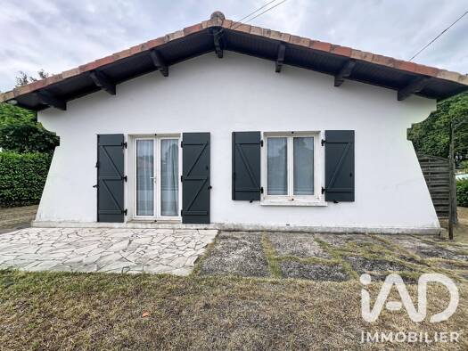 Maison à vendre 209 000 € 3 pièces 2 chambres 109 m² 817 m² de terrain Hippodrome-Saint Jean d'Août-Peyrouat Mont-de-Marsan 40000