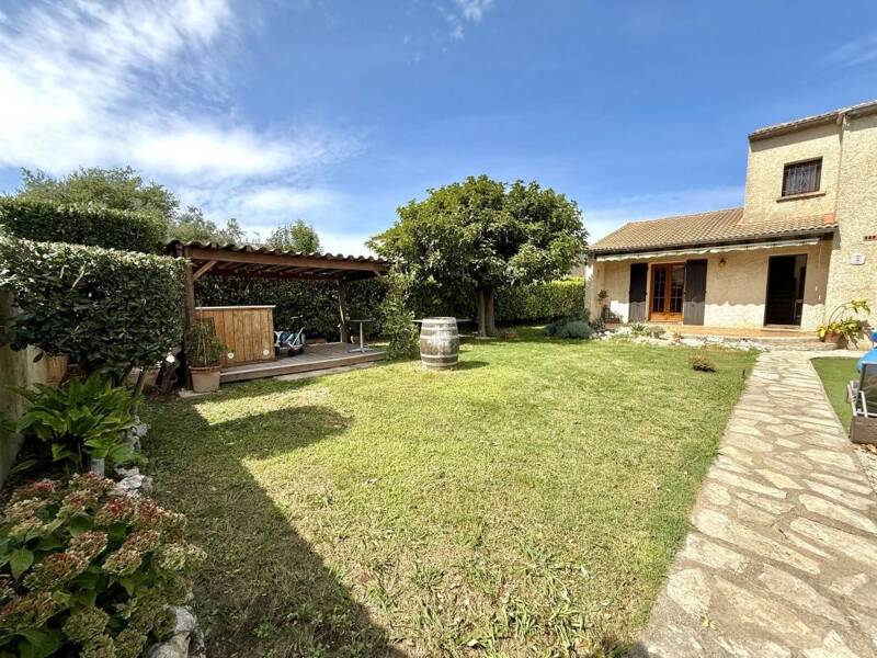 Maison à louer, 105m², RODILHAN