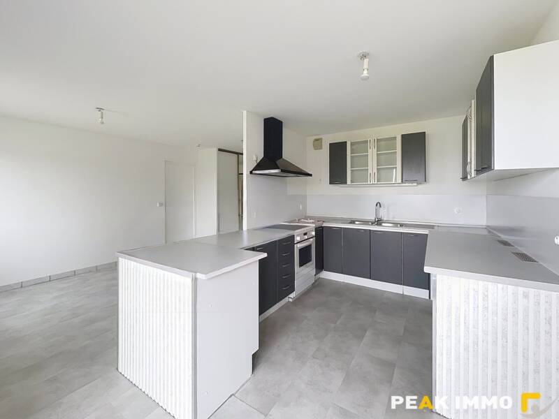 Maison à louer, 91m², SAINT PIERRE EN FAUCIGNY