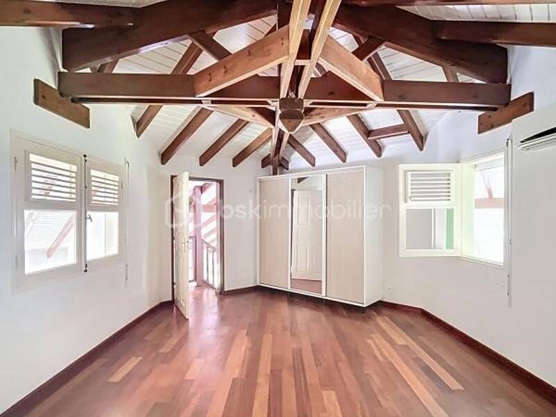 Maison à vendre, 199m², PETIT BOURG