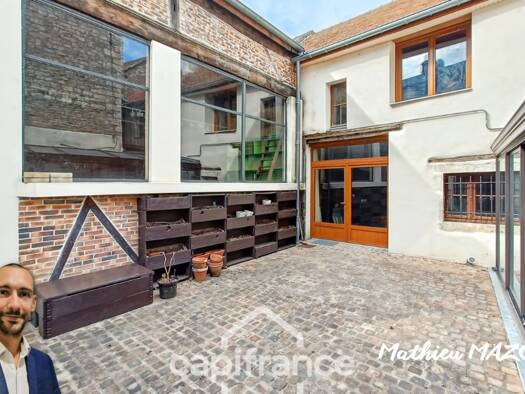 Immeuble à vendre 195 000 € 398 m² Sennecey-le-Grand 71240
