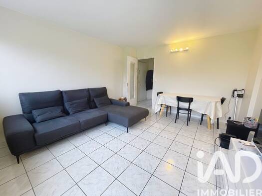 Appartement à vendre 112 000 € 3 pièces 2 chambres 56,6 m² 2ème étage Nord Avon 77210