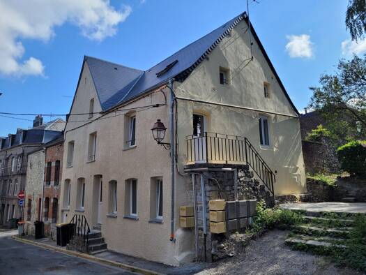 Immeuble à vendre 219 750 € 129 m² Avesnes-sur-Helpe 59440