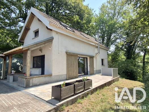 Maison à vendre 295 000 € 4 pièces 2 chambres 100 m² 685 m² de terrain Gelos 64110