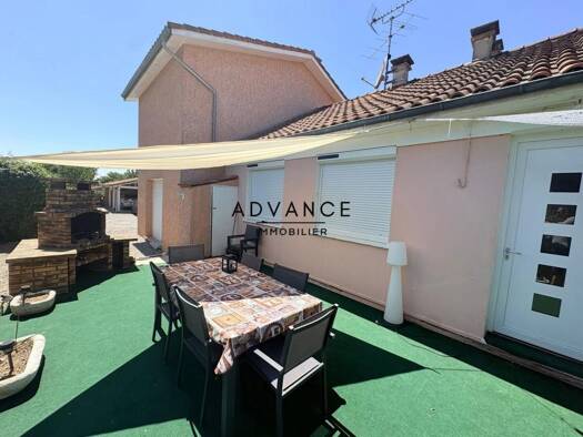 Maison à vendre 345 000 € 6 pièces 5 chambres 140 m² 1 366 m² de terrain Eaunes 31600