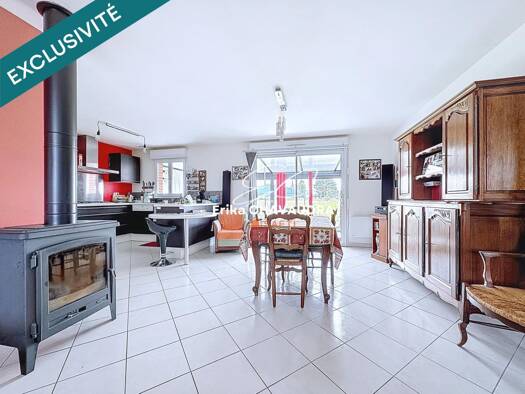 Maison de plain-pied à vendre 230 000 € 6 pièces 3 chambres 85 m² 454 m² de terrain Cantin 59169