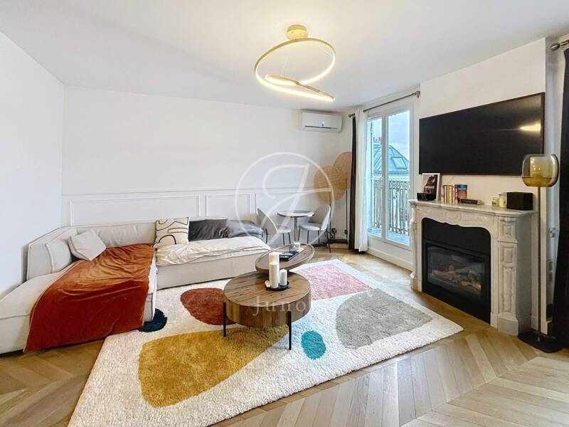 Maison à louer, 48m², PARIS 18E