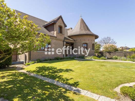 Maison de ville à vendre 328 000 € 7 pièces 4 chambres 226 m² 2 435 m² de terrain Haveluy 59255