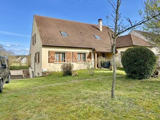 Maison à vendre 469 000 € 8 pièces 6 chambres 175 m² 1 009 m² de terrain Moret-Loing-et-Orvanne 77250