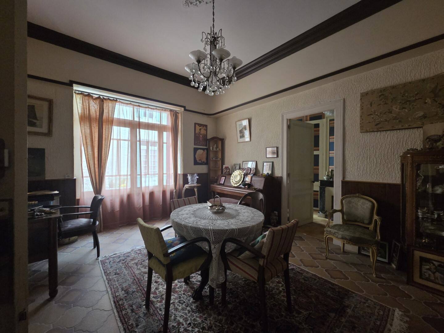 Maison à vendre, 322m², LAUZUN