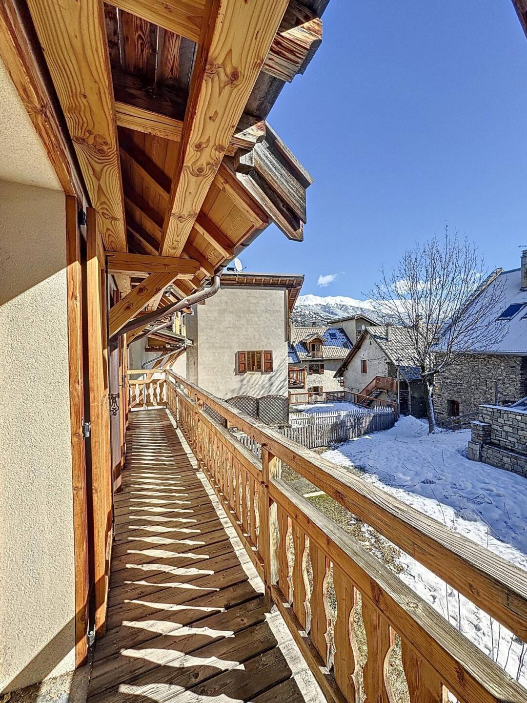 Maison à vendre, 340m², LA SALLE LES ALPES