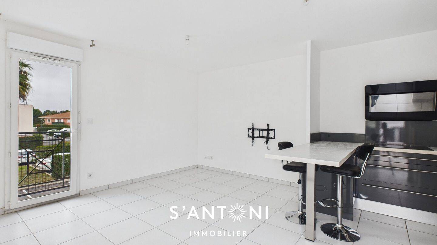 Maison à vendre, 47m², VILLENEUVE LES BEZIERS