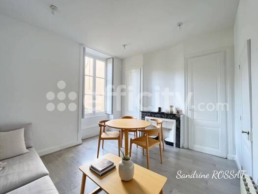 Appartement à vendre 185 000 € 2 pièces 1 chambre 34 m² 2ème étage Ainay Lyon 2ème arrondissement 69002