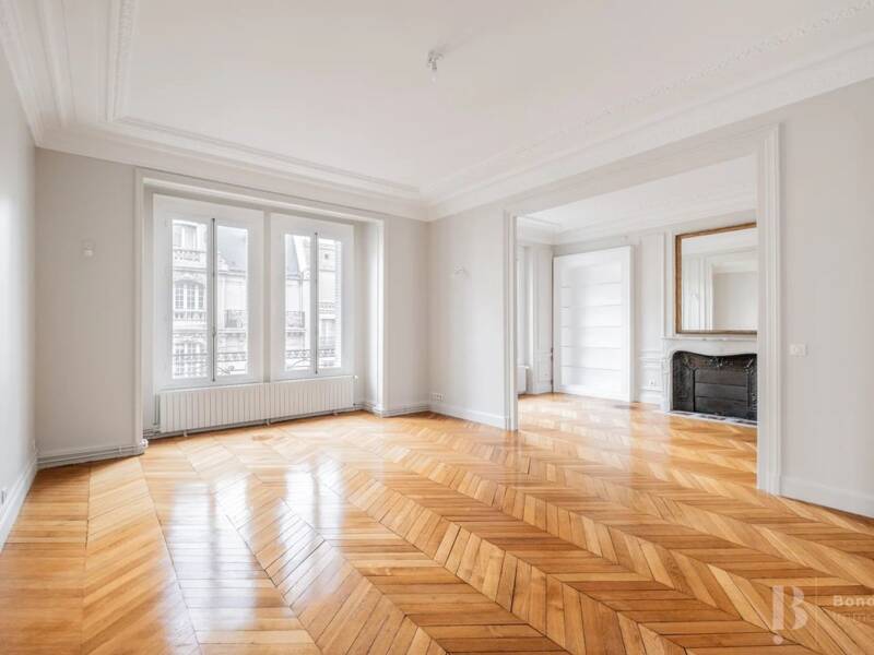 Maison à louer, 211m², PARIS 4E