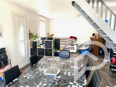 Maison à louer 900 € 5 pièces 3 chambres 75 m² 20 m² de terrain Melicocq 60150