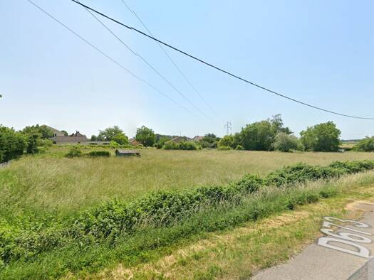 Terrain constructible à vendre 150 000 € 3 999 m² de terrain Alleriot 71380