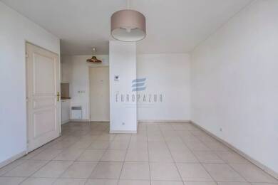 Appartement à vendre 129 000 € 1 pièce 22,8 m² 1er étage Saint Jean-La Gare Cagnes-sur-Mer 06800