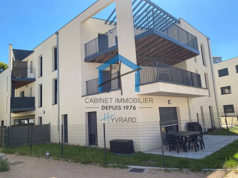 Maison à louer, 47m², SAINT PRIEST EN JAREZ