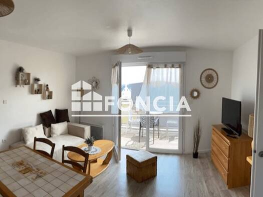 Appartement à louer 560 € 2 pièces 1 chambre 41 m² Étage 3/4 Centre Lannion 22300