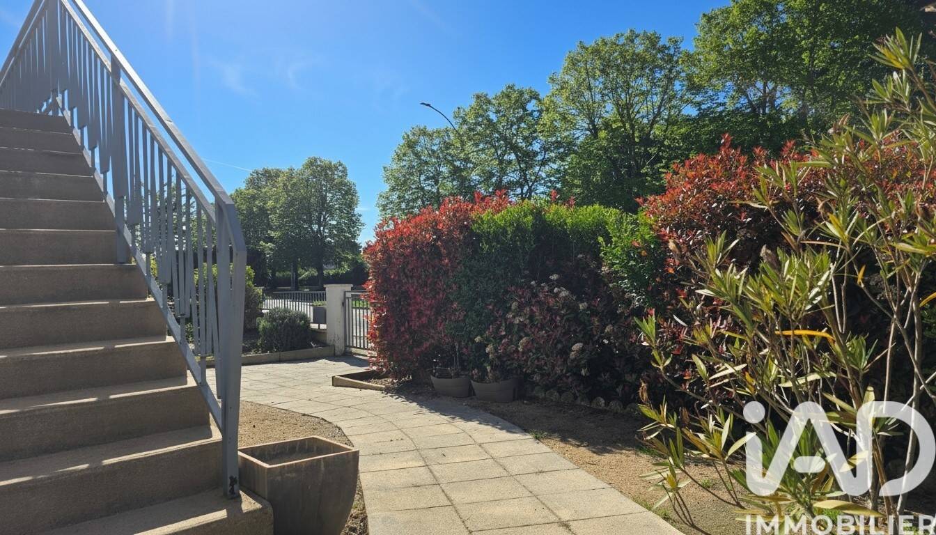 Maison à vendre, 76m², SAINT AMAND MONTROND