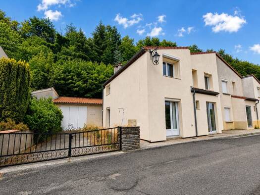 Maison à vendre 200 000 € 5 pièces 4 chambres 116 m² 341 m² de terrain Carcassonne 11000