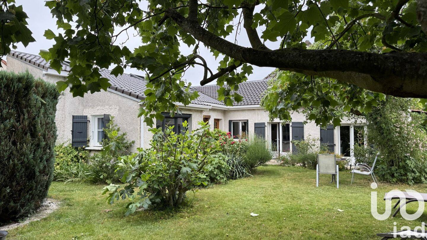 Maison à vendre, 120m², ROISSY EN BRIE