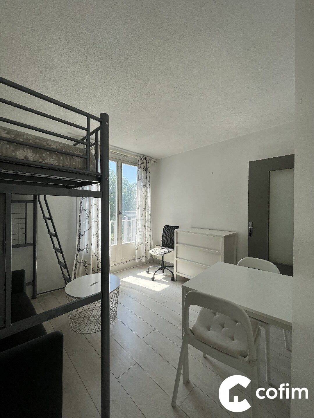Maison à louer, 19m², PAU