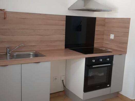 Studio à louer 410 € 1 pièce 26 m² RDC Lisieux 14100