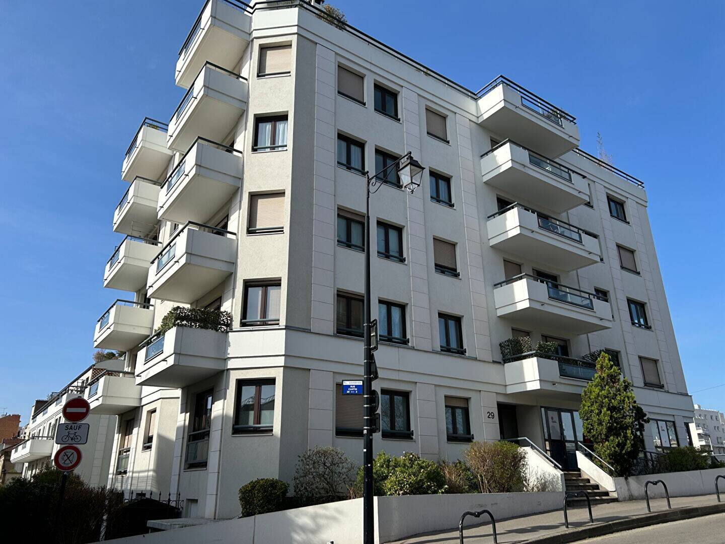 Maison à louer, 44m², COURBEVOIE