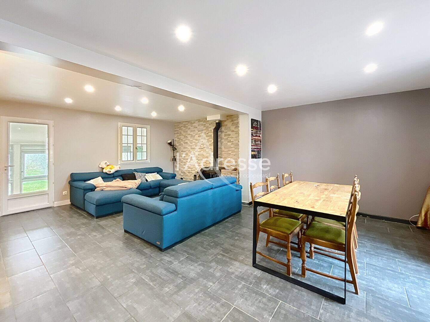 Maison à vendre, 200m², NANTOUILLET