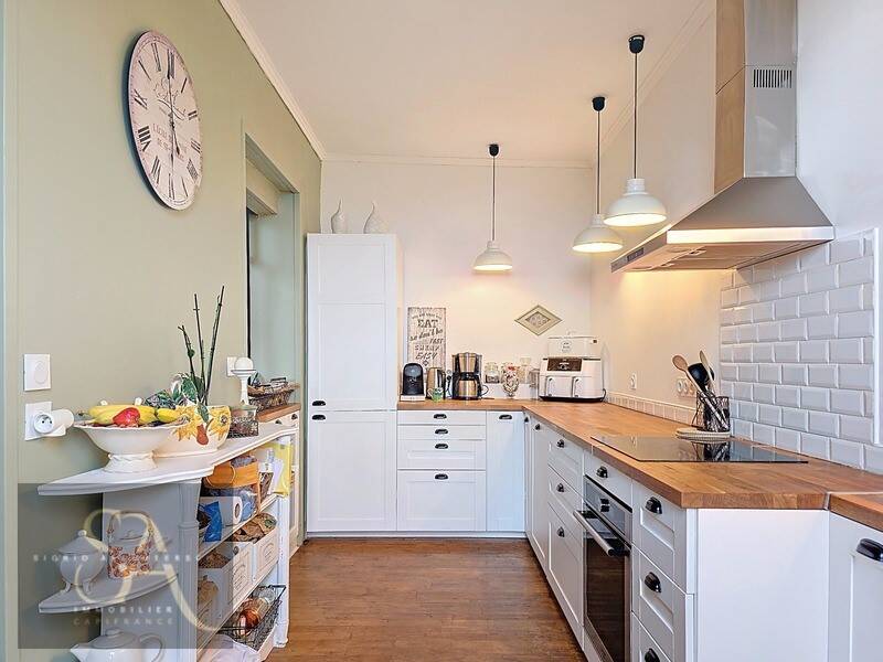Maison à vendre, 210m², VILLASAVARY