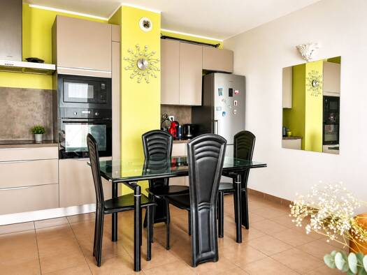 Appartement à vendre 576 000 € 5 pièces 3 chambres 83,37 m² 1er étage Cannes 06400