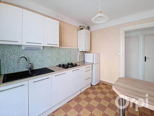 Appartement à vendre 95 000 € 2 pièces 1 chambre 54 m² 4 étages Villes de France-Mairie Vandœuvre-lès-Nancy 54500