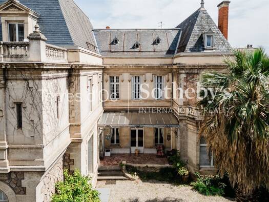 Château à vendre 1 260 000 € 11 pièces 5 chambres 450 m² 1 167 m² de terrain Allées Paul Riquet Beziers 34500