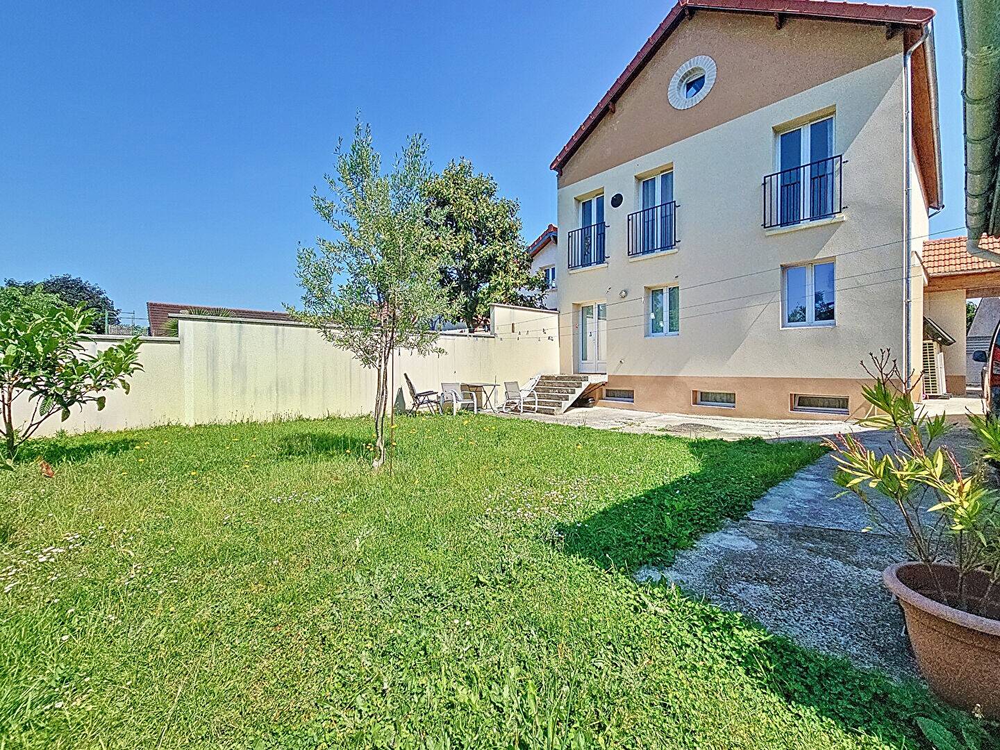 Maison à vendre, 225m², NANTERRE