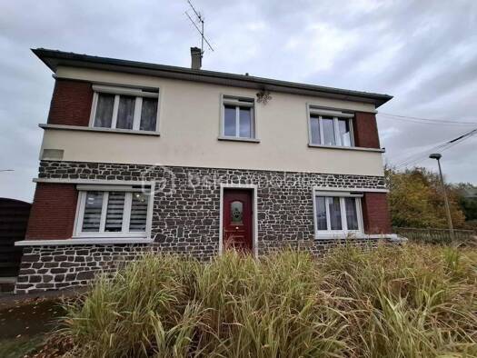 Maison à vendre 141 000 € 6 pièces 4 chambres 90 m² 115 m² de terrain Benardiere-Saint Michel Flers 61100