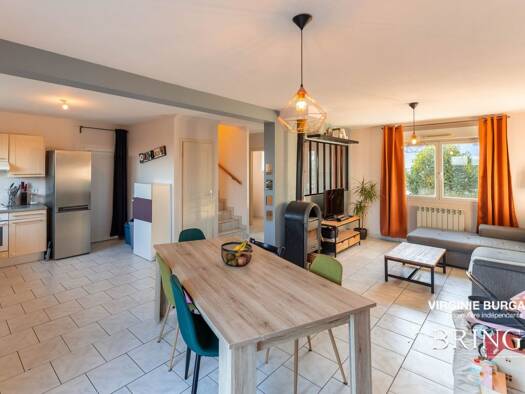 Maison à vendre 256 000 € 4 pièces 3 chambres 81 m² 209 m² de terrain Oberhergheim 68127