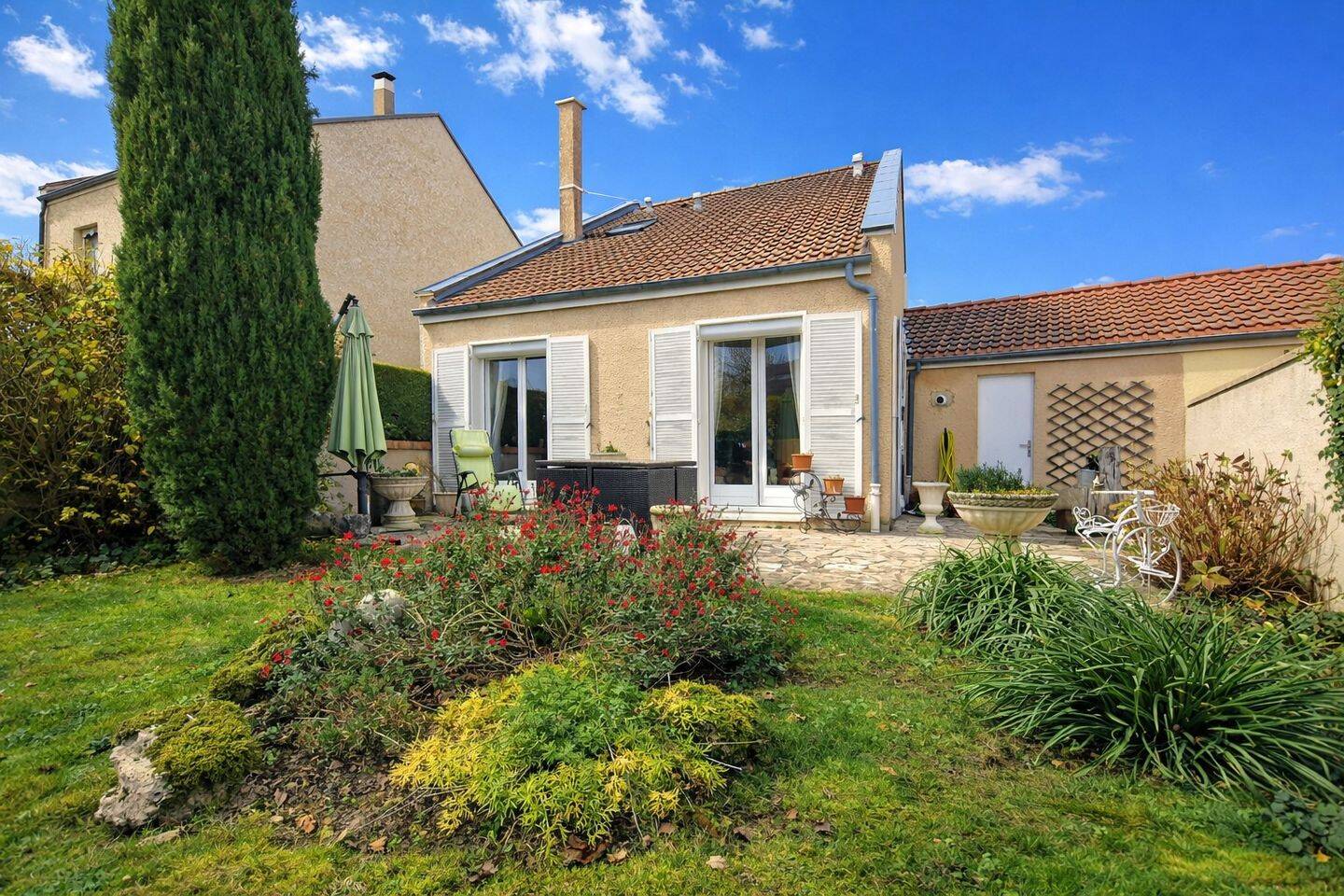 Maison à vendre, 80m², VOISINS LE BRETONNEUX