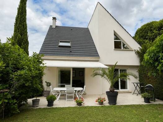 Maison à vendre 519 900 € 7 pièces 4 chambres 134 m² 583 m² de terrain Base Aerienne Bessancourt 95550
