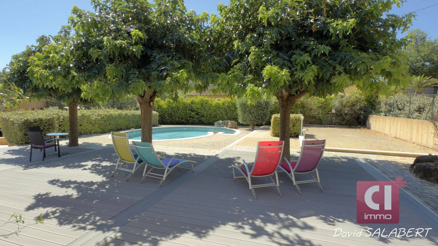 Maison à vendre, 204m², FORCALQUEIRET
