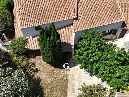 Villa à vendre 420 000 € 6 pièces 5 chambres 150 m² 500 m² de terrain Saint-Laurent-d'Aigouze 30220