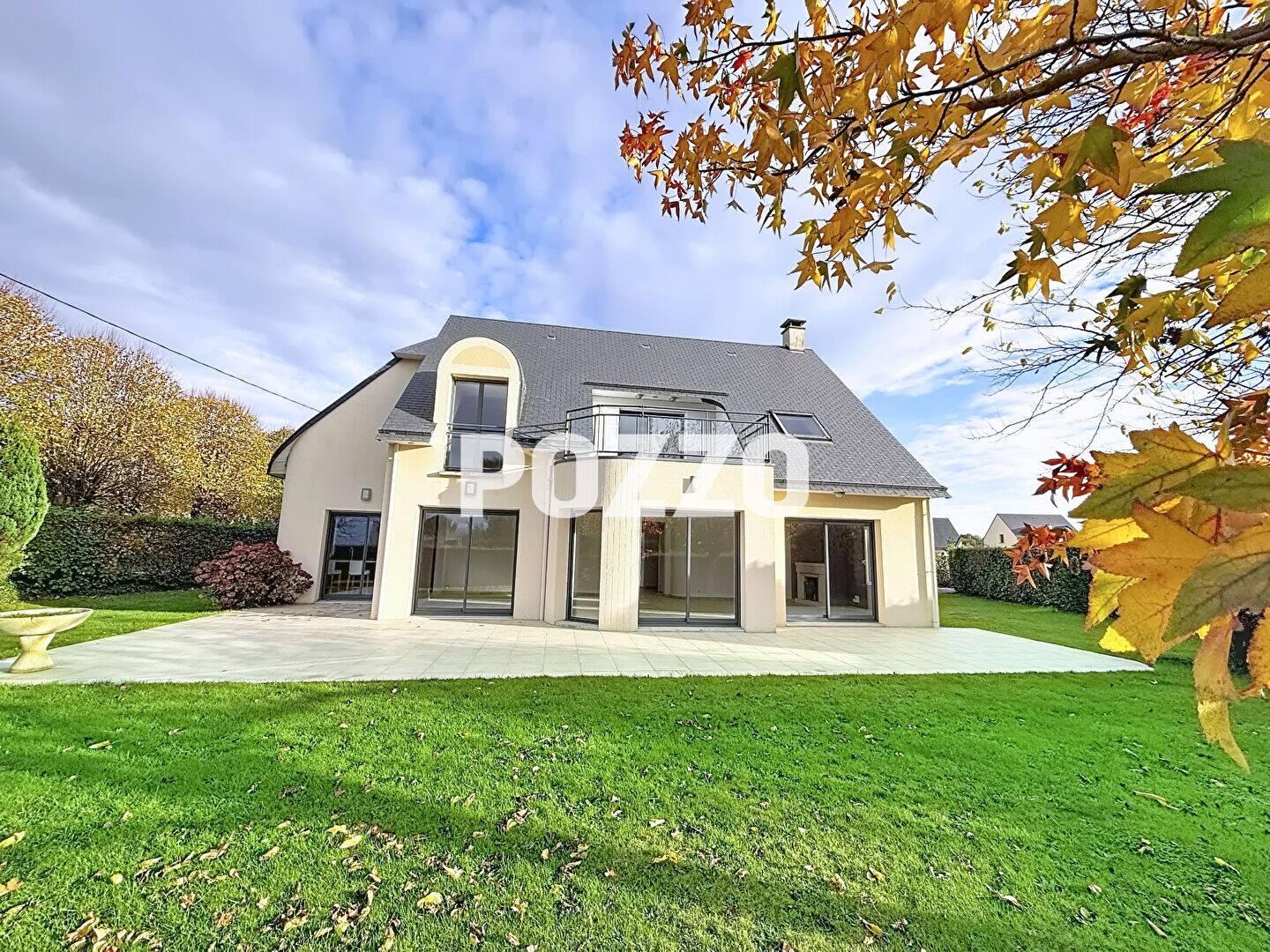Maison à vendre, 200m², JULLOUVILLE