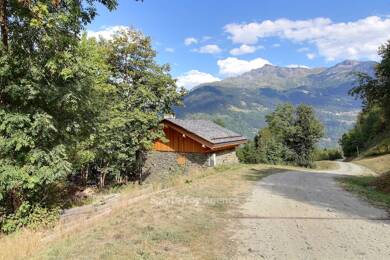 Chalet à vendre 645 000 € 2 pièces 1 chambre 93 m² 2 206 m² de terrain Les Arcs Les Arcs 73700