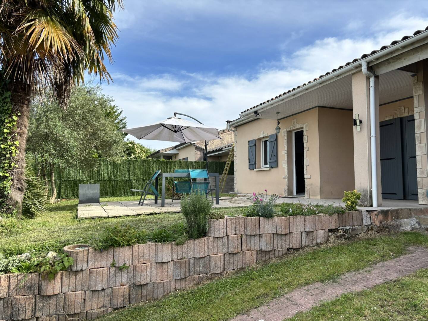 Maison à vendre, 87m², ROULLET SAINT ESTEPHE