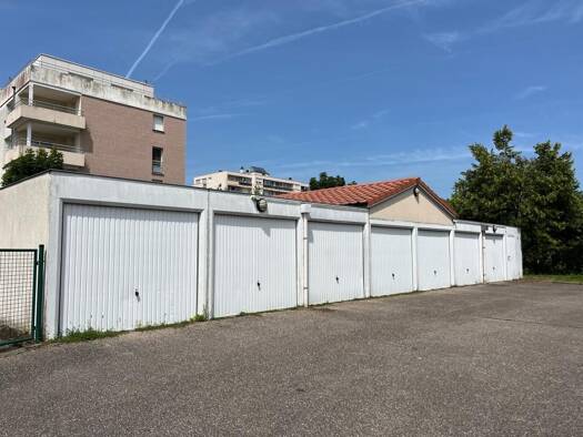 Parking à vendre 16 000 € 14 m² Metz-Vallières Metz 57070