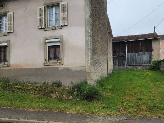 Ferme à vendre 59 900 € 4 pièces 2 chambres 86 m² 1 088 m² de terrain Clézentaine 88700